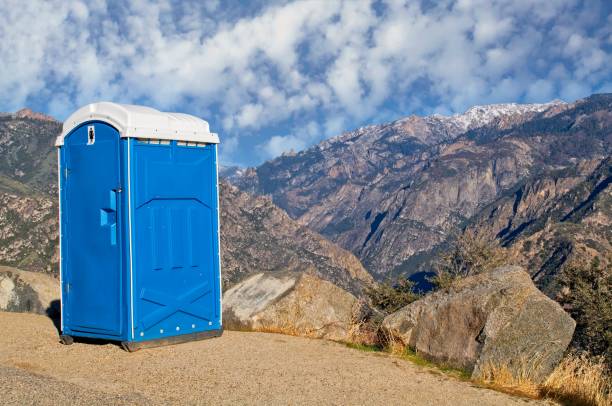 Best VIP or Luxury Restroom Trailers  in Long View, NC